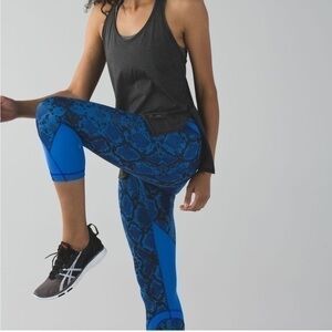 Lululemon leggings size 8